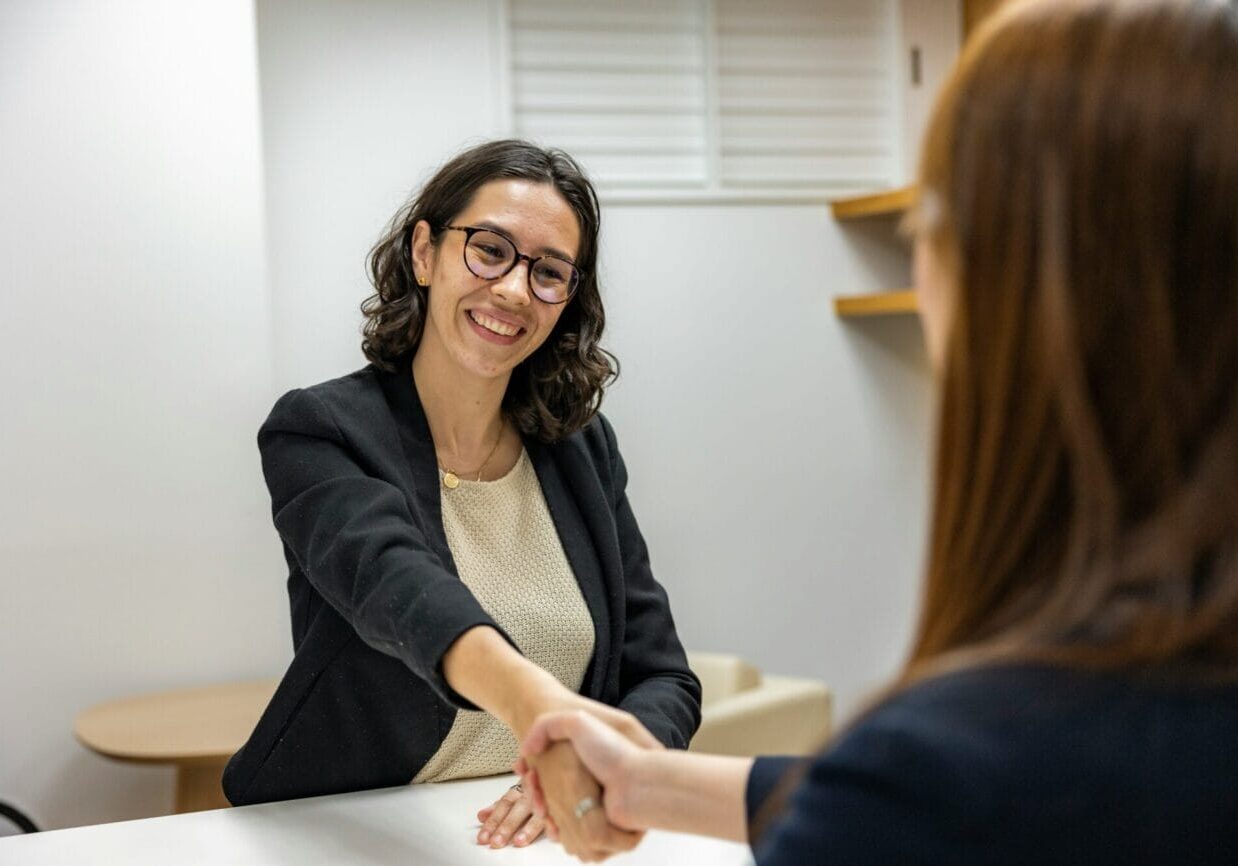 resume-genius-IESB4iFVuzA-unsplash